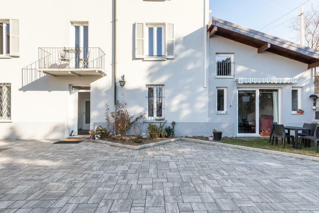 Lilia'S Home تْشيرنوبيو المظهر الخارجي الصورة